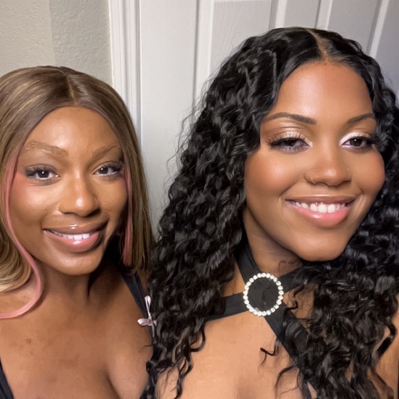 Meet your Posher, Abbyy 💗 - Picture 8 of 9